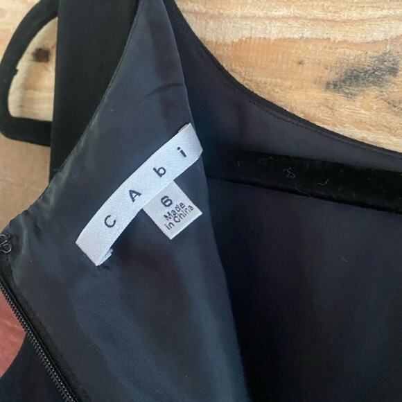 CAbi Black Flapper Style Dress Size 6 - Picture 11 of 11